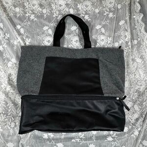 DSW Designer Shoe Warehouse Gray Wool & Black Faux Leather Large Tote Bag | Top